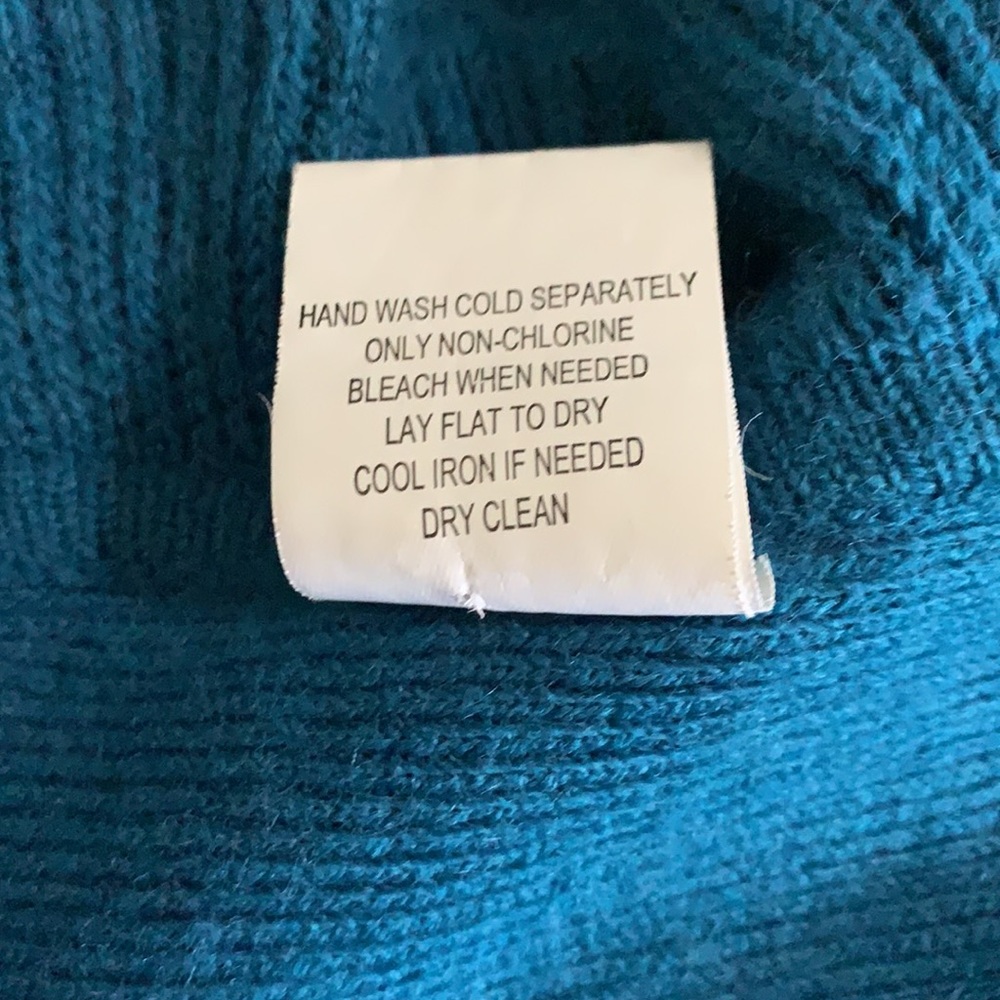 Teal Ruffle Scarf - Picture 4 of 4